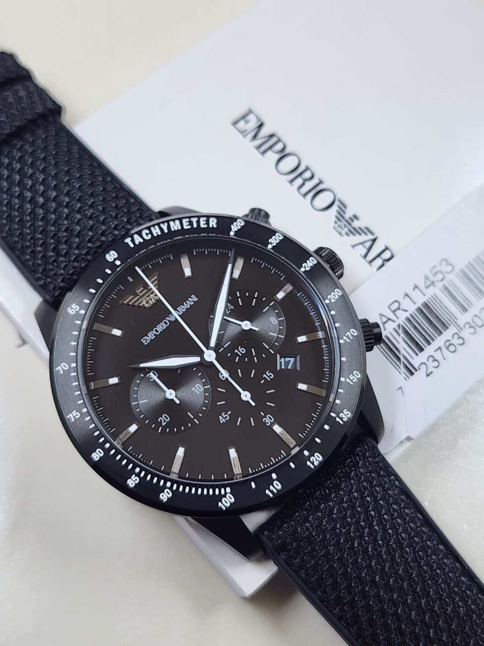 Emporio Armani Men’s Premium Watch – Sophisticated & Stylish